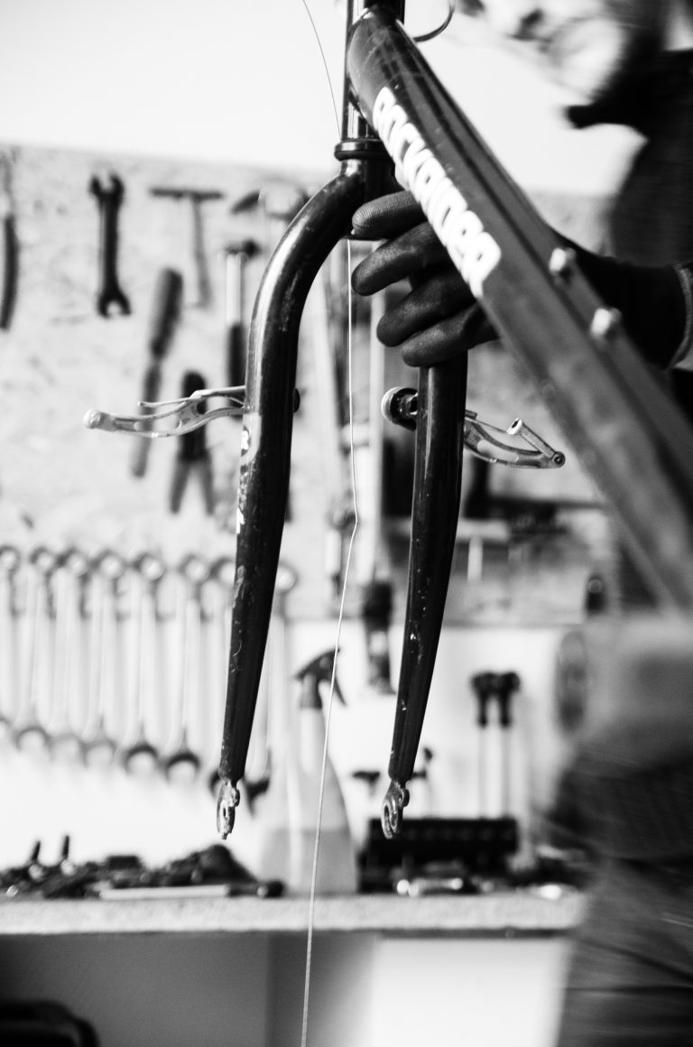 Atelier - fourche de vélo